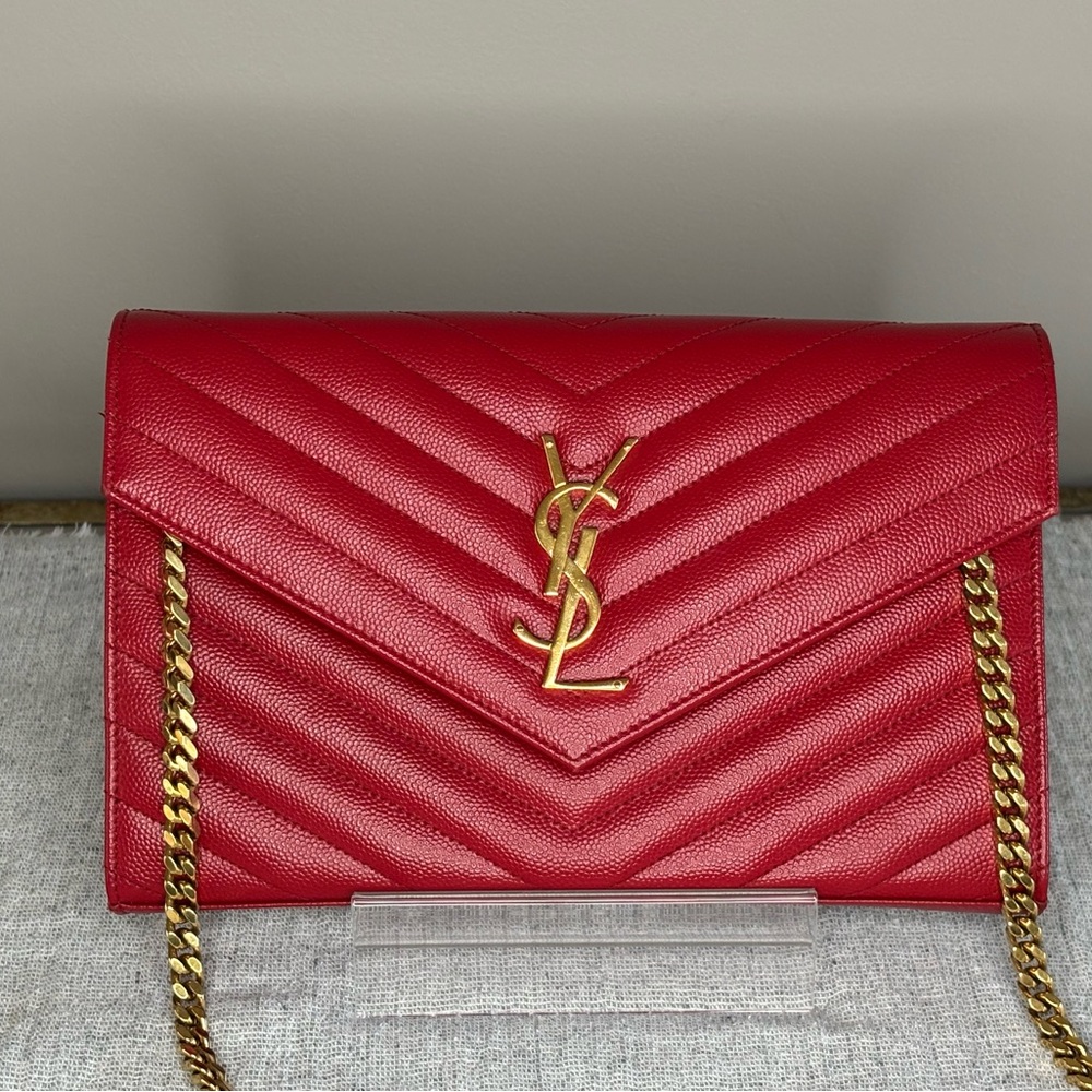 Yves Saint Laurent Red Envelope Chevron Leather Clutch - Picture 2 of 12